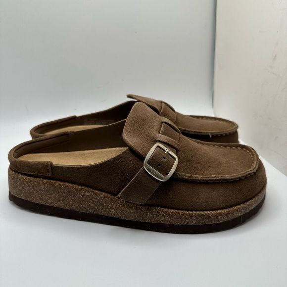 CUSHIONAIRE Women's Genuine Leather Cork Footbed Clog with +Comfort 8 BROWN - Picture 1 of 7